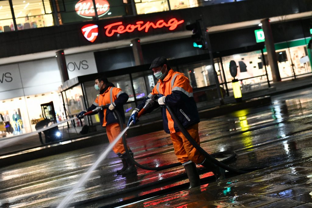 Beograd pere ulice pijaćom vodom