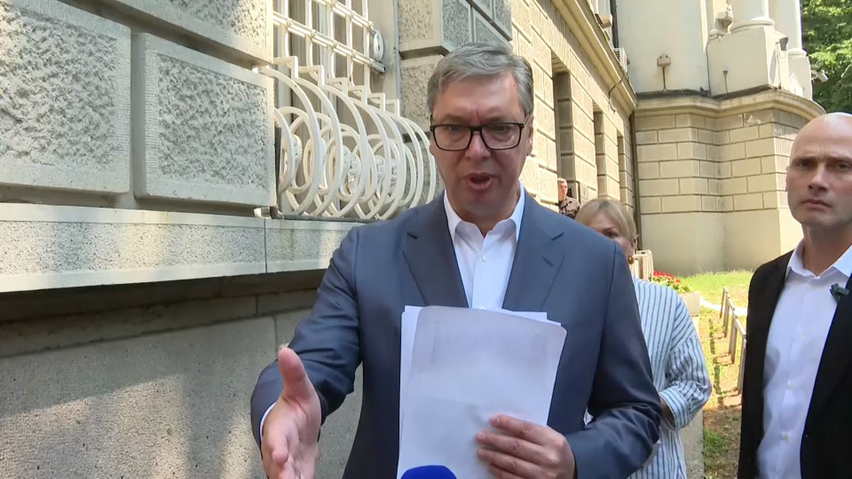 Beograd u pokretu: Ako predsednik rešava pitanje trolejbusa, vreme je da Šapić podnese ostavku
